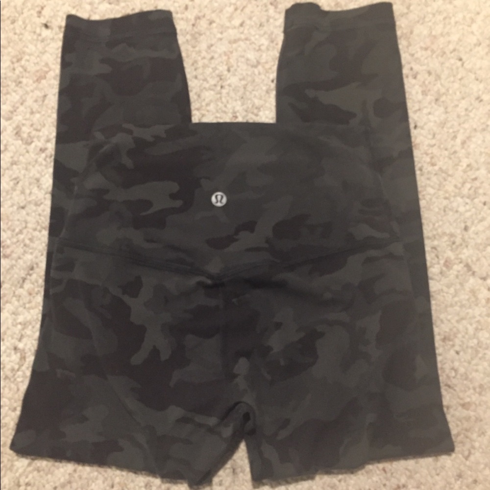 Lululemon green camp align crop